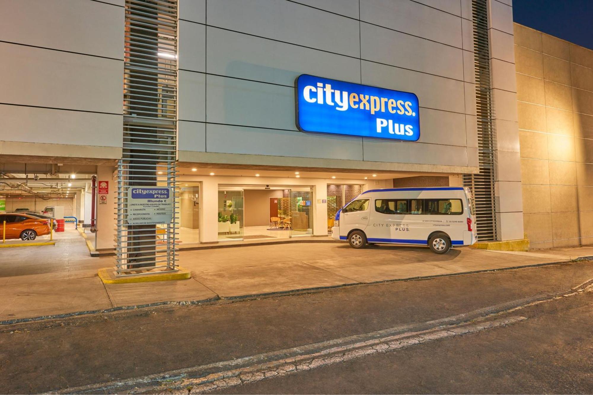 Hotel City Express Plus By Marriott Ciudad De Mundo E 3*