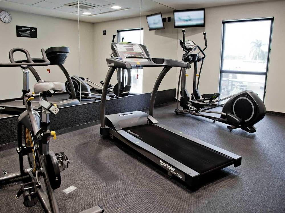 Express By Marriott Ciudad De Mundo E 3*