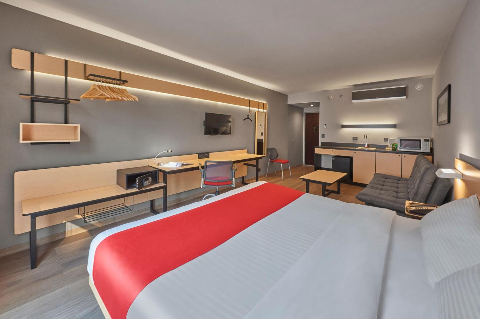 Express By Marriott Ciudad De Mundo E
