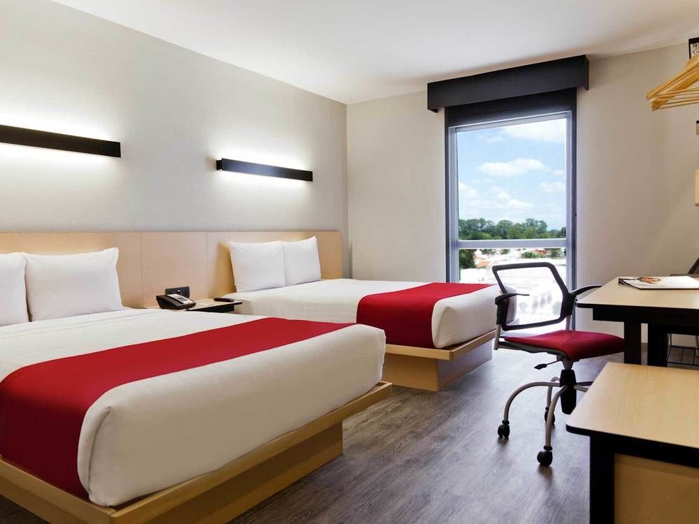 Hotel Express By Marriott Ciudad De Mundo E 3*